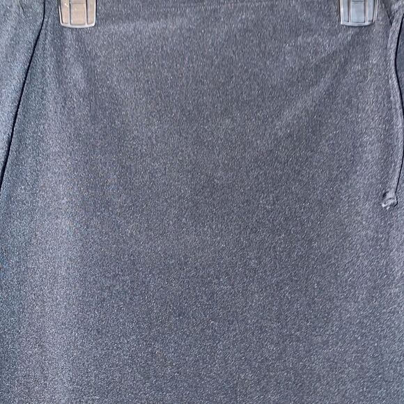 Fashion bug black skirt - Picture 2 of 7